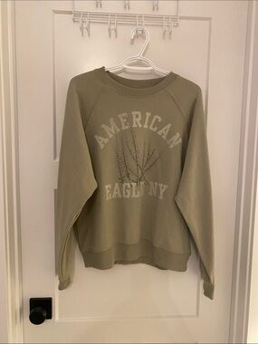 American Eagle Crewneck
